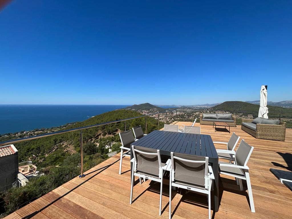 Terrace of the villa with 180° sea view facing the golden islands